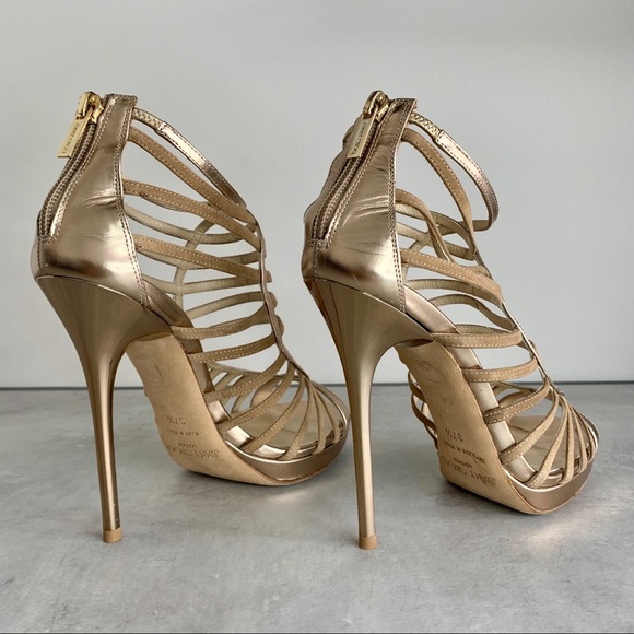 Jimmy Choo, Virginia Gold Metallic Heel - Picture 2 of 15